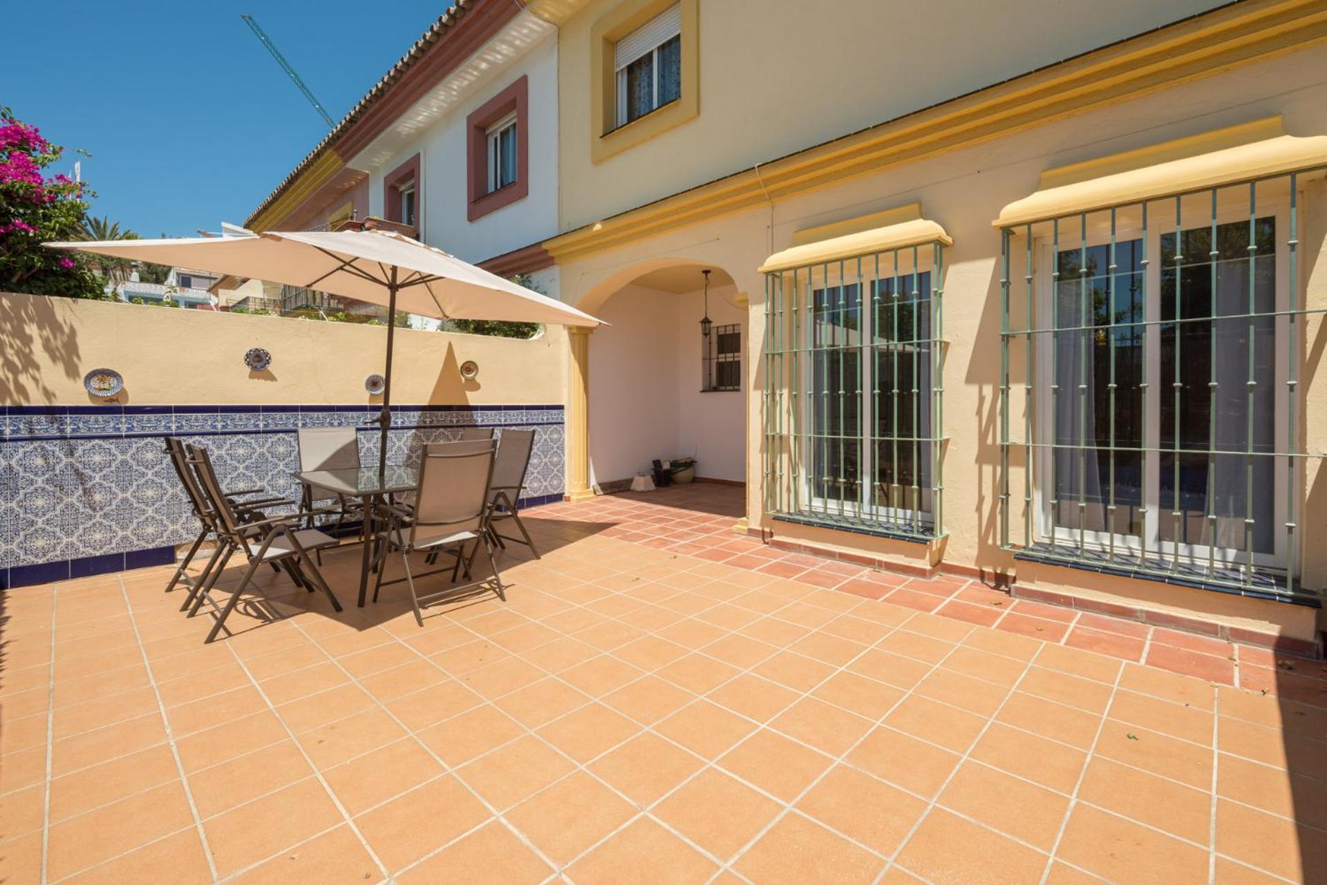 Castillo Sohail Townhouse Near The Beach By Costarentals - Ref 101 Fuengirola Exteriér fotografie
