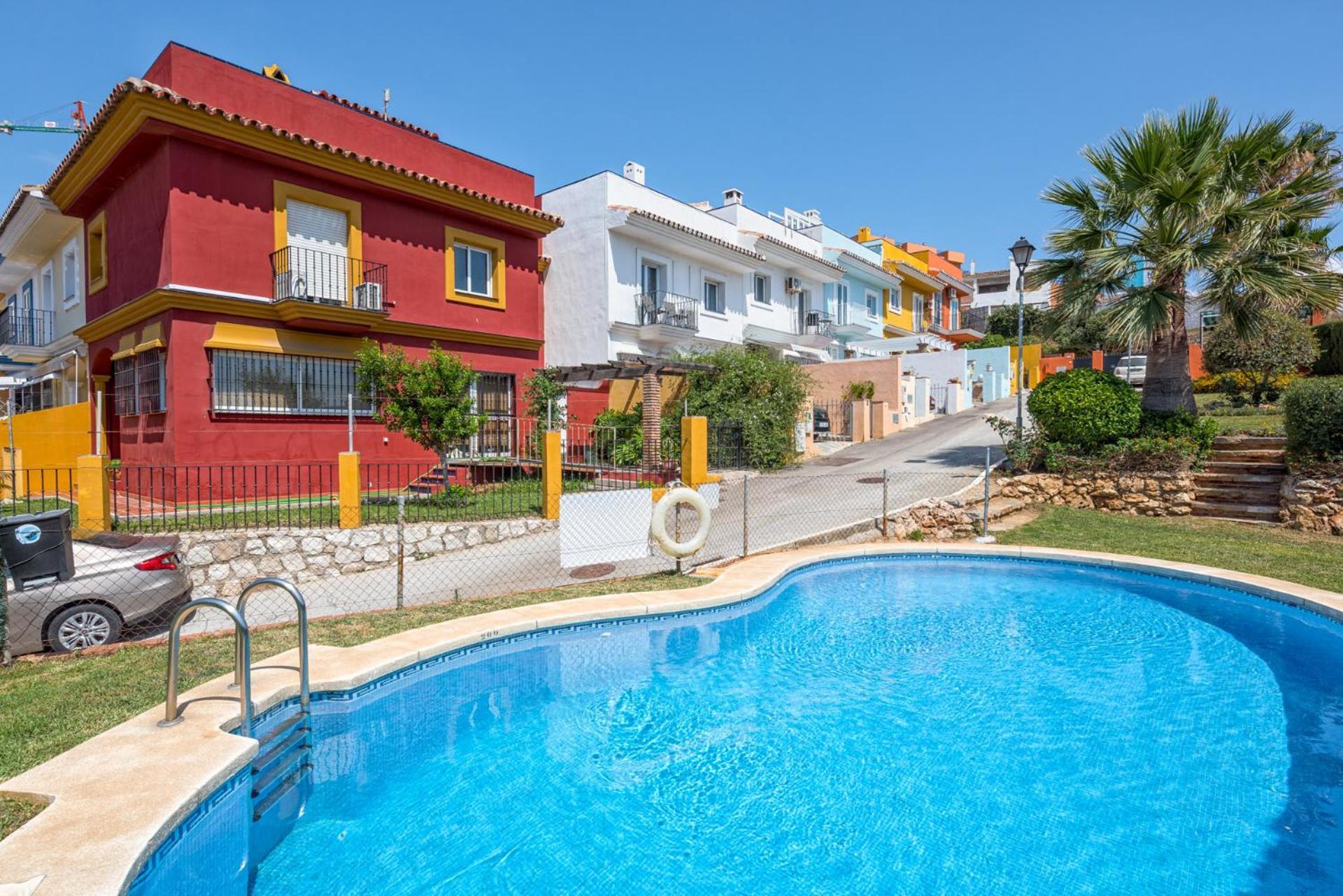 Castillo Sohail Townhouse Near The Beach By Costarentals - Ref 101 Fuengirola Exteriér fotografie